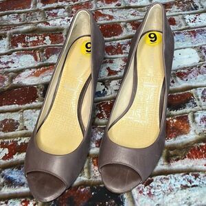 Rockport, purple, leather pumps with peep toe 3 inch heel height